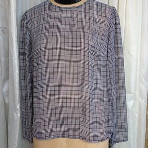 Set of blouse and cardigan